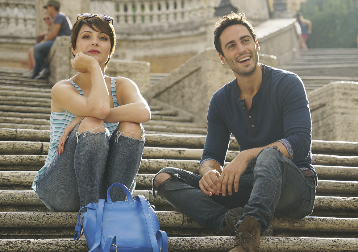 @ItaliaRicci Dishes on @ChasingLifeABCF’s Fall Finale and More – Read Our Q&A! (#ChasingLife #RenewChasingLife @SEANSMITH74)