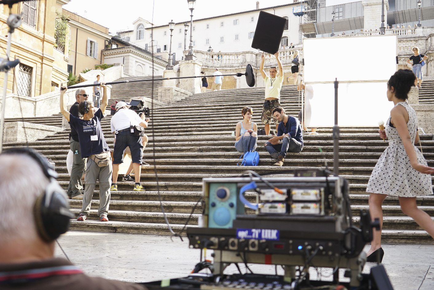 @ItaliaRicci Dishes on @ChasingLifeABCF’s Fall Finale and More – Read Our Q&A! (#ChasingLife #RenewChasingLife @SEANSMITH74)