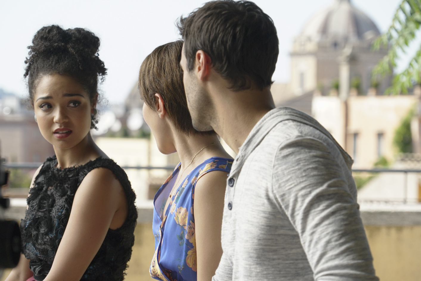 @ItaliaRicci Dishes on @ChasingLifeABCF’s Fall Finale and More – Read Our Q&A! (#ChasingLife #RenewChasingLife @SEANSMITH74)