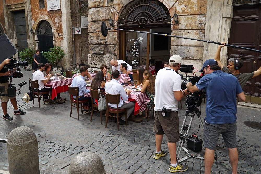 @ItaliaRicci Dishes on @ChasingLifeABCF’s Fall Finale and More – Read Our Q&A! (#ChasingLife #RenewChasingLife @SEANSMITH74)