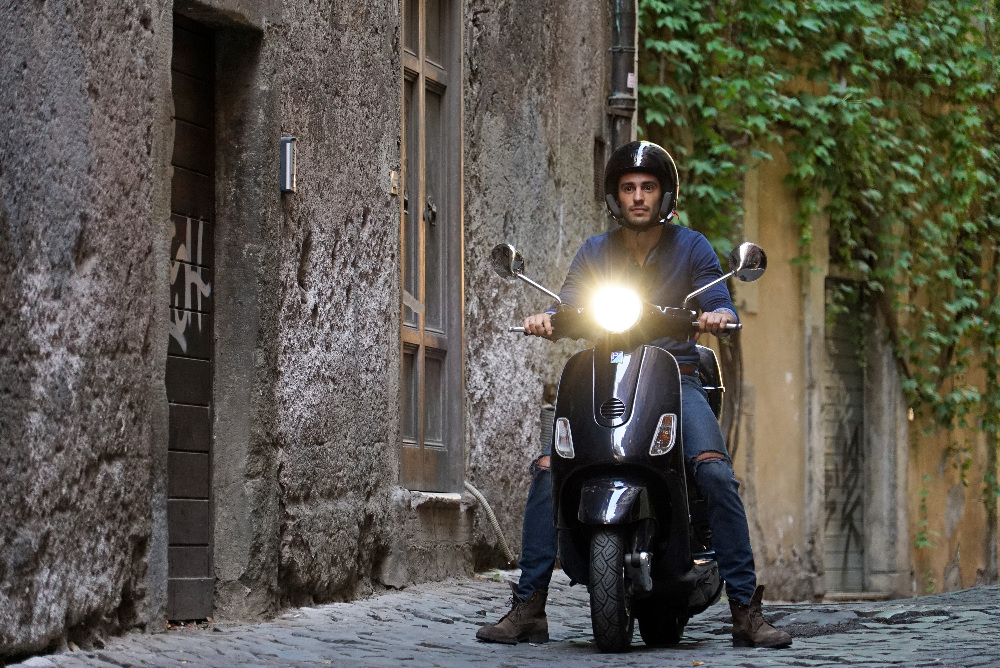 @ItaliaRicci Dishes on @ChasingLifeABCF’s Fall Finale and More – Read Our Q&A! (#ChasingLife #RenewChasingLife @SEANSMITH74)