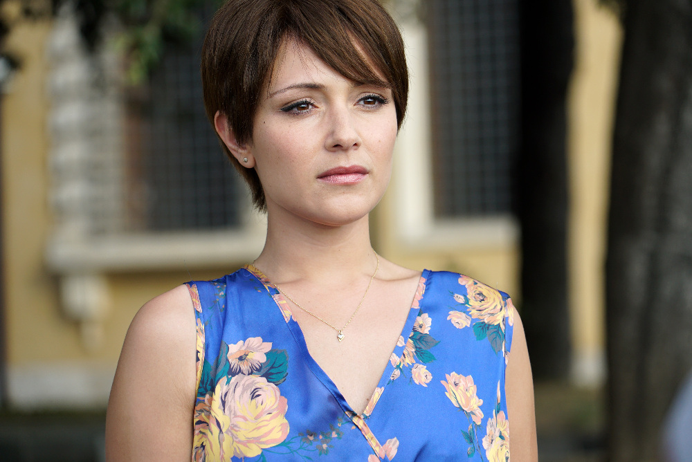 @ItaliaRicci Dishes on @ChasingLifeABCF’s Fall Finale and More – Read Our Q&A! (#ChasingLife #RenewChasingLife @SEANSMITH74)
