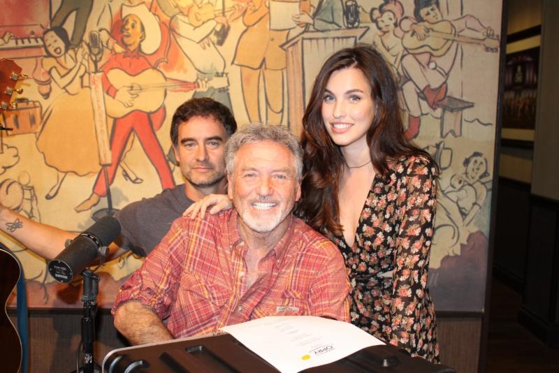 Rainey Qualley Returns to the Grand Ole Opry for a Special Performance – Get the Scoop! (@RaineyQualley)