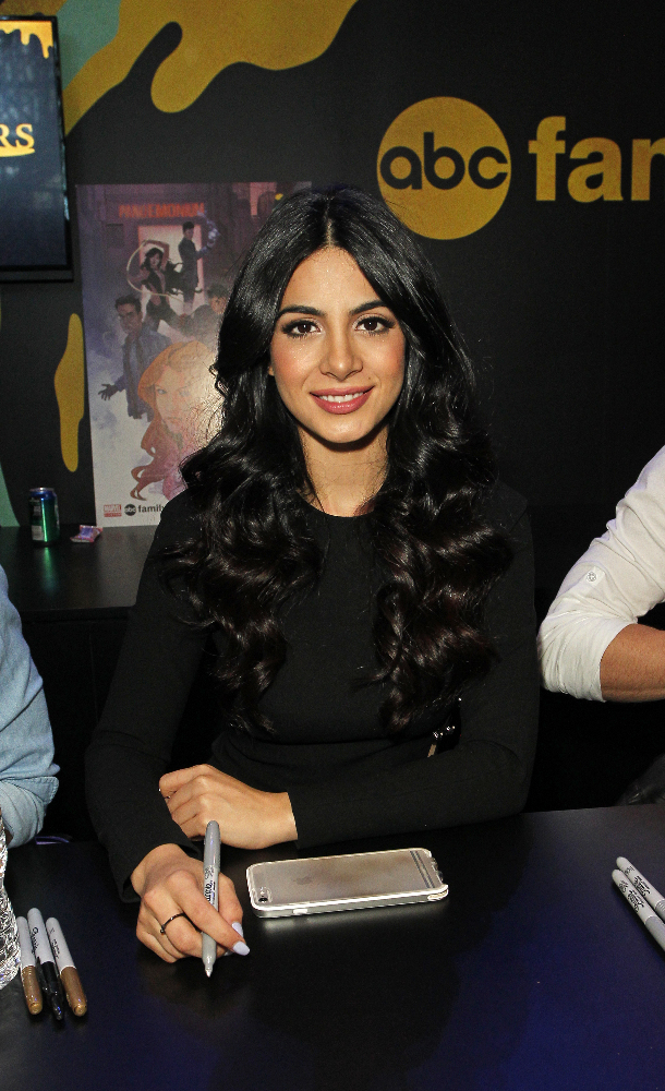 ABC Family Drops New Teasers & Premiere Date for “Shadowhunters” at New York Comic Con