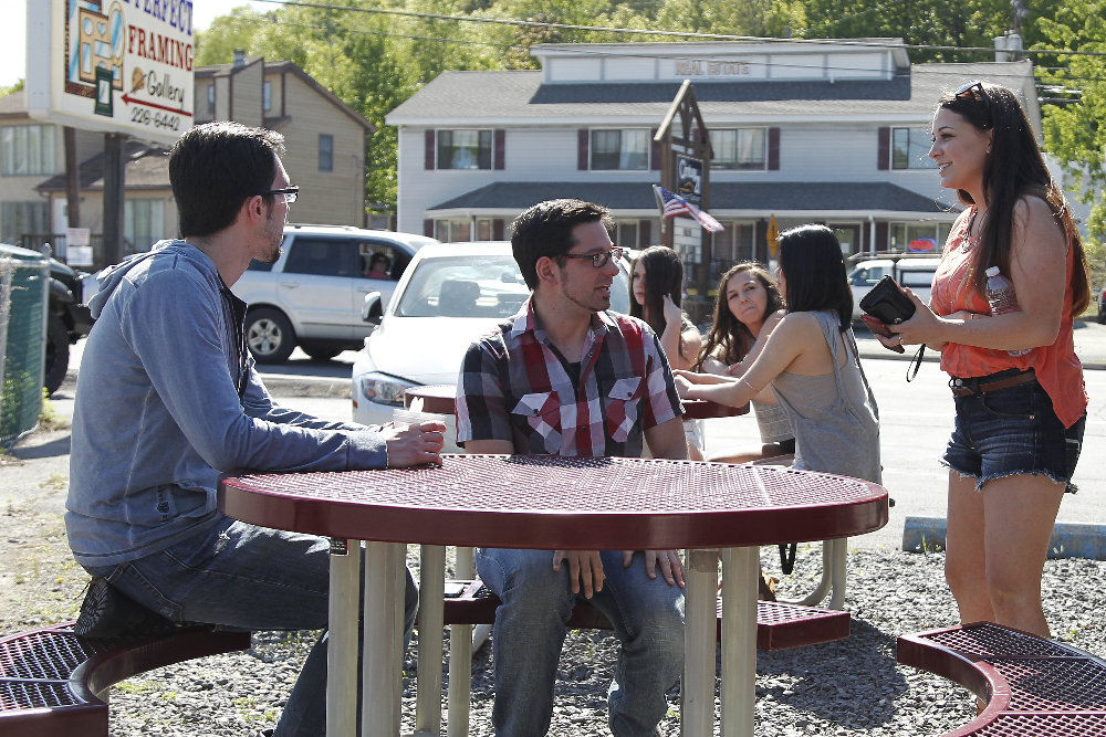 Monica, The Girls And Unfortunately Spirit Head Out For A Weekend Getaway – Watch A Clip! (@MonicaMediumTV @MonicatheMedium)