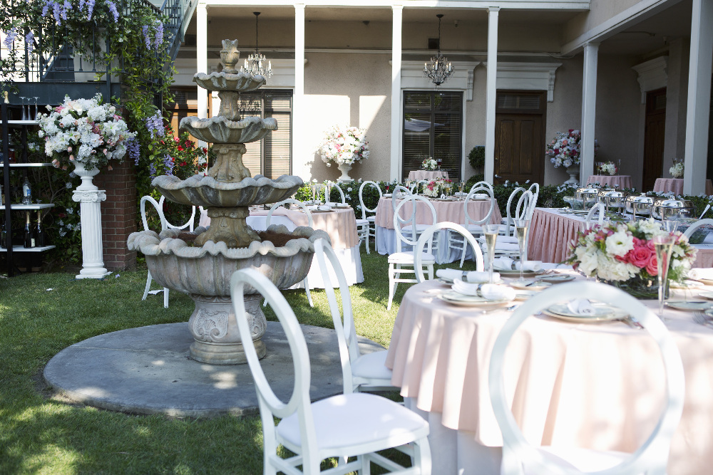 @RexLee_ Dishes About Elliot and Alan’s Wedding Day on Tonight’s Fall Finale of ‘Young & Hungry’ – Read Our Q&A! (@YoungandHungry @ABCFamily)