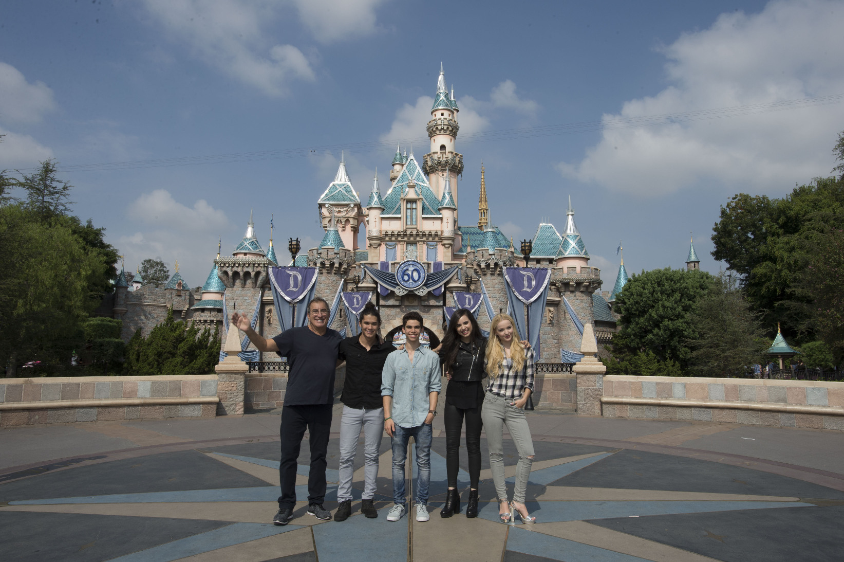 The Cast of Descendants Take Over Downtown Disney Following Descendants 2 Announcement