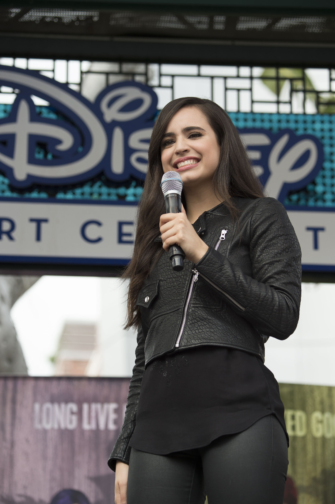 The Cast of Descendants Take Over Downtown Disney Following Descendants 2 Announcement