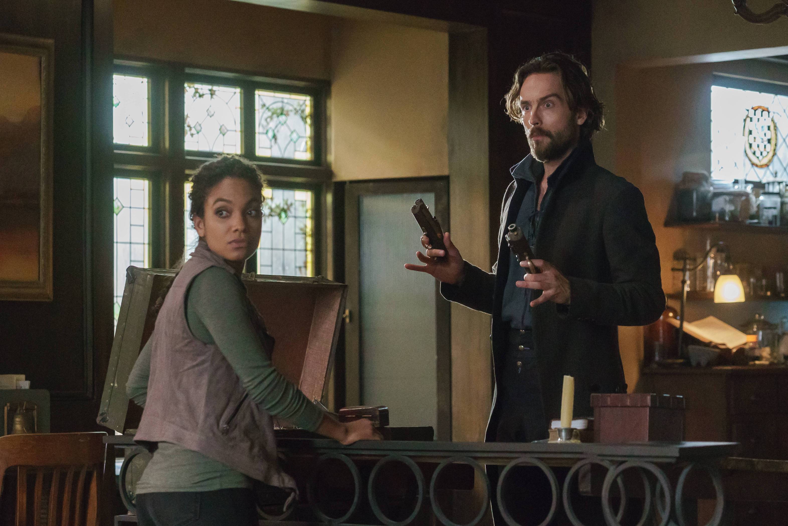 Lyndie Greenwood Talks “Sleepy Hollow” Season 3 at Planet Hollywood – Watch the Video! (@LyndieGreenwood @SleepyHollowFOX)