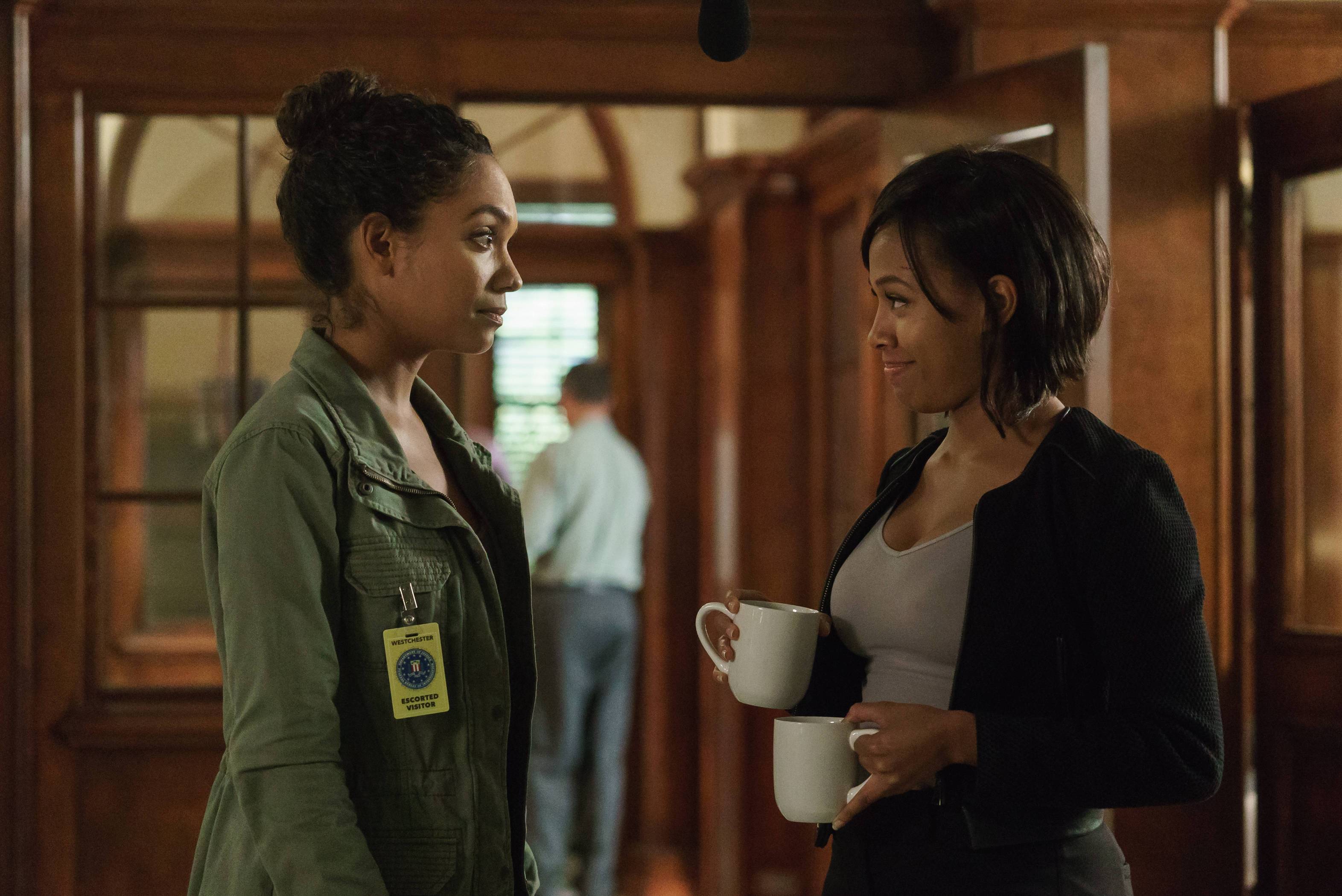 Lyndie Greenwood Talks “Sleepy Hollow” Season 3 at Planet Hollywood – Watch the Video! (@LyndieGreenwood @SleepyHollowFOX)