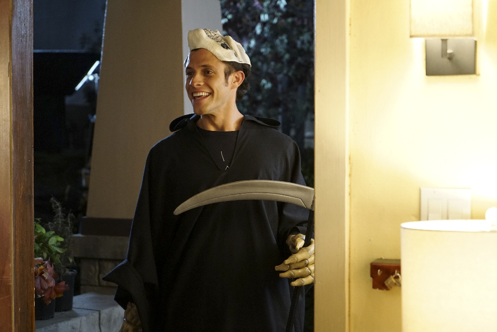 Kirsten Is Haunted By A Stitch On Tonight’s Halloween Episode of ‘Stitchers’ – Watch a Clip! (@ABCFamily @StitchersTV)