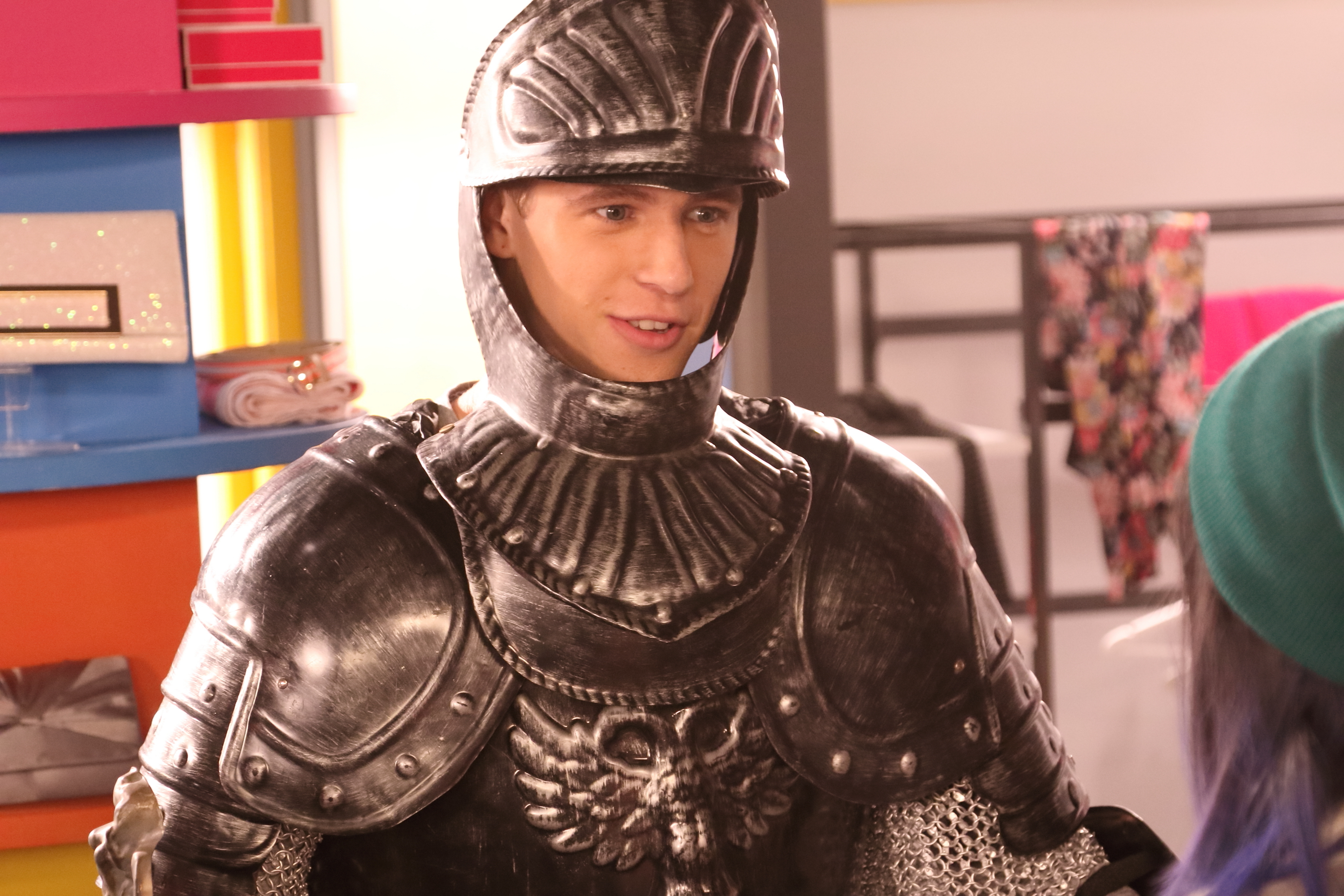 It’s All About Boys on Tonight’s Episode of “Make It Pop” – See the Pics!