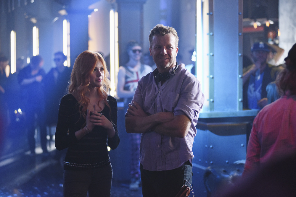 Katherine McNamara Talks ‘Shadowhunters’ & Beauty – Read Our Q&A (@Kat_McNamara)