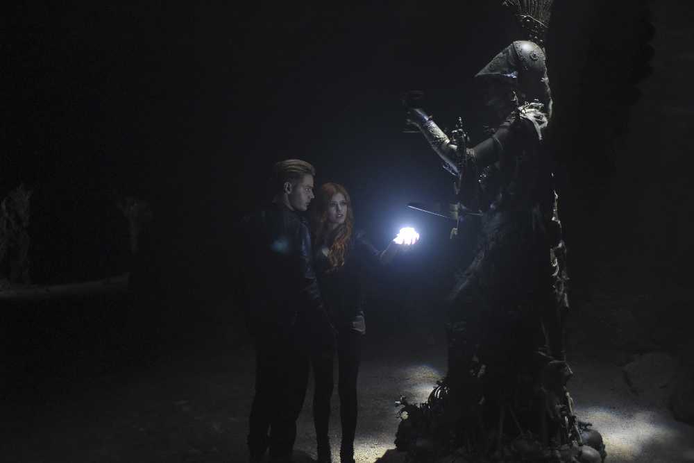 Will Clary’s Memories Help Find Her Mother & The Mortal Cup? Watch a Clip From Tonight’s ‘Shadowhunters’