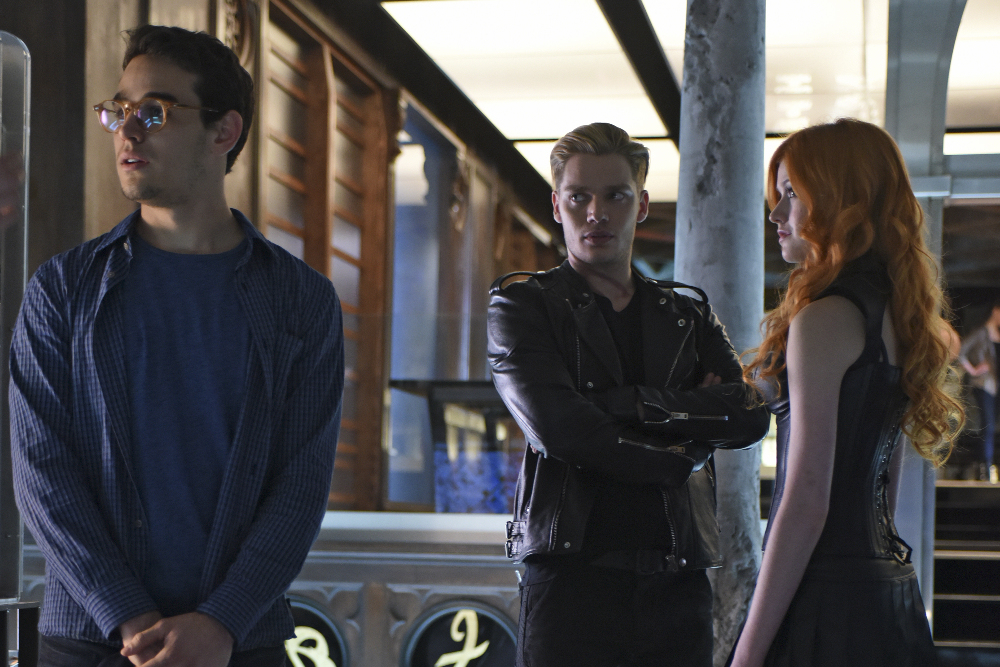 Will Clary’s Memories Help Find Her Mother & The Mortal Cup? Watch a Clip From Tonight’s ‘Shadowhunters’