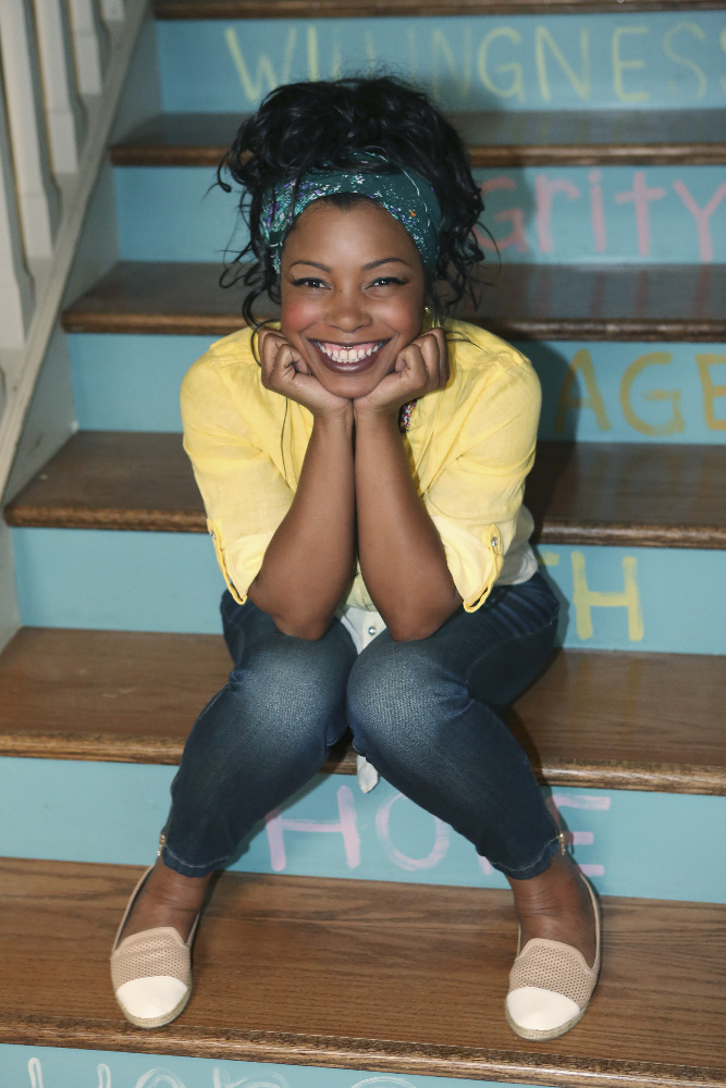 The Series Premiere of ‘Recovery Road’ Airs Tonight on Freeform – Watch a Video!