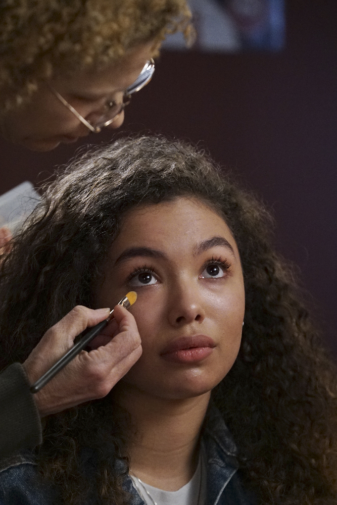 The Series Premiere of ‘Recovery Road’ Airs Tonight on Freeform – Watch a Video!