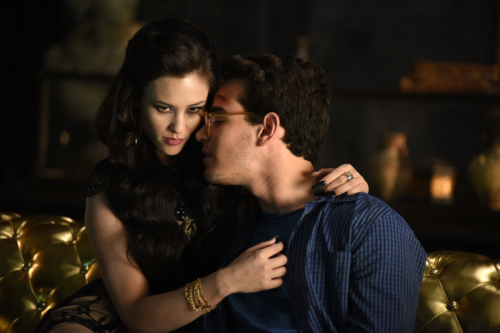 Clary Is On A Mission To Save Simon On Tonight’s ‘Shadowhunters’ – Watch The Video!