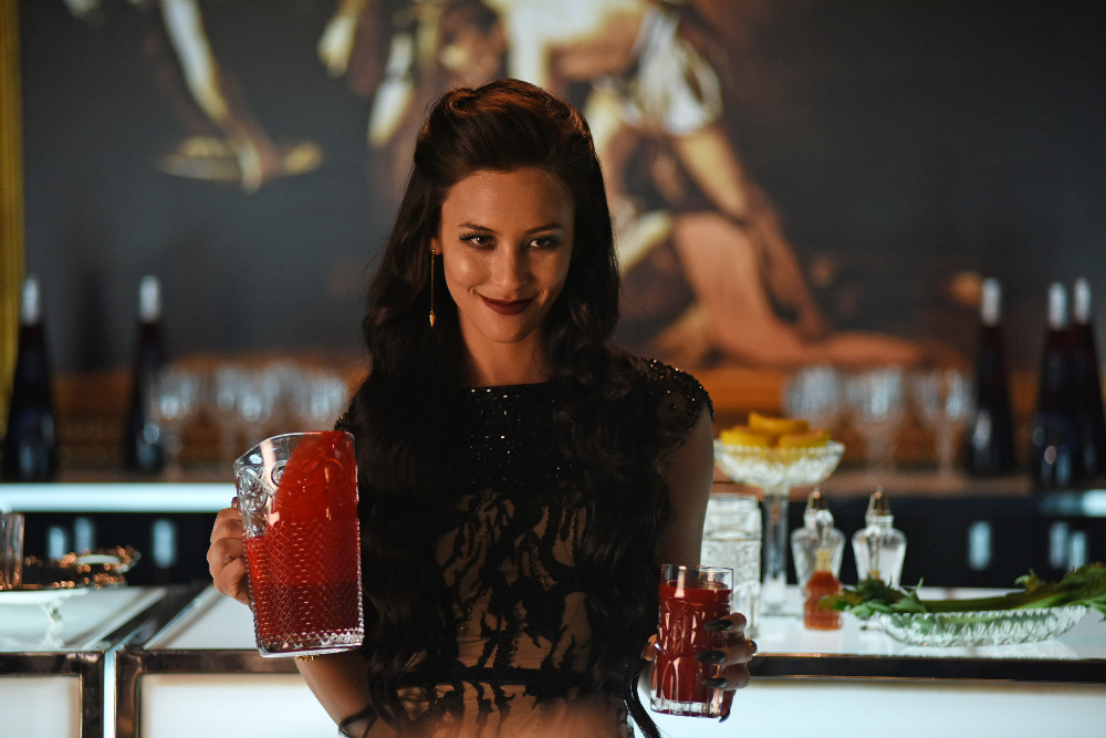 Clary Is On A Mission To Save Simon On Tonight’s ‘Shadowhunters’ – Watch The Video!