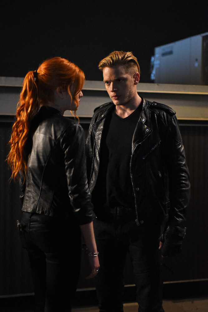 Clary Is On A Mission To Save Simon On Tonight’s ‘Shadowhunters’ – Watch The Video!
