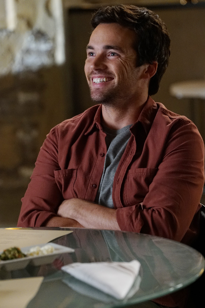 The Investigation Heats Up on Tonight’s ‘Pretty Little Liars’ – Watch the Video!