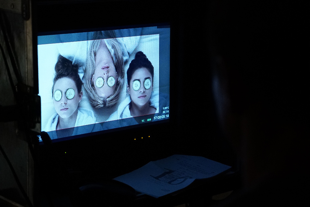 The Investigation Heats Up on Tonight’s ‘Pretty Little Liars’ – Watch the Video!