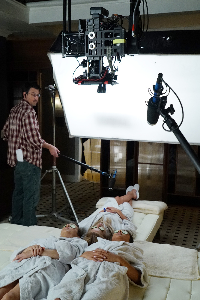 The Investigation Heats Up on Tonight’s ‘Pretty Little Liars’ – Watch the Video!