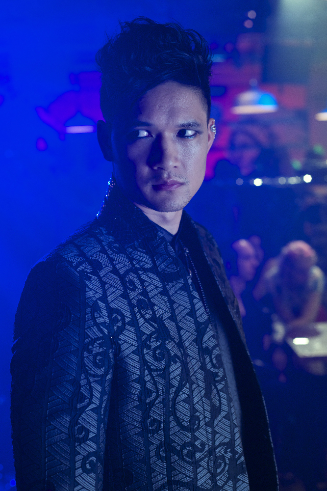 The Shadowhunters Will Have To Put Their Trust In A Downworlder on Tonight’s ‘Shadowhunters’ – Watch A Sneak Peek!