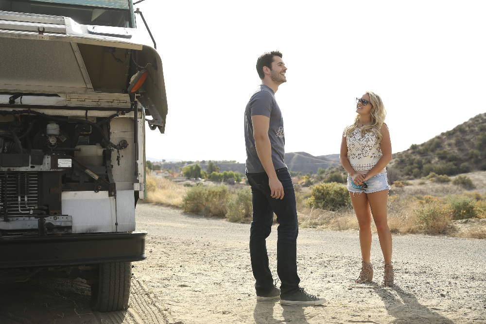 The Desert Has Gabi Seeing Mirages on Tonight’s Season Premiere Of ‘Young & Hungry’ – Watch A Sneak Peek!