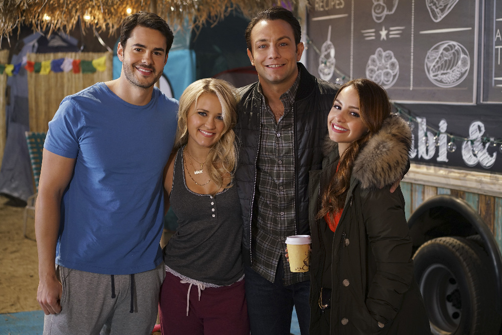 The Desert Has Gabi Seeing Mirages on Tonight’s Season Premiere Of ‘Young & Hungry’ – Watch A Sneak Peek!