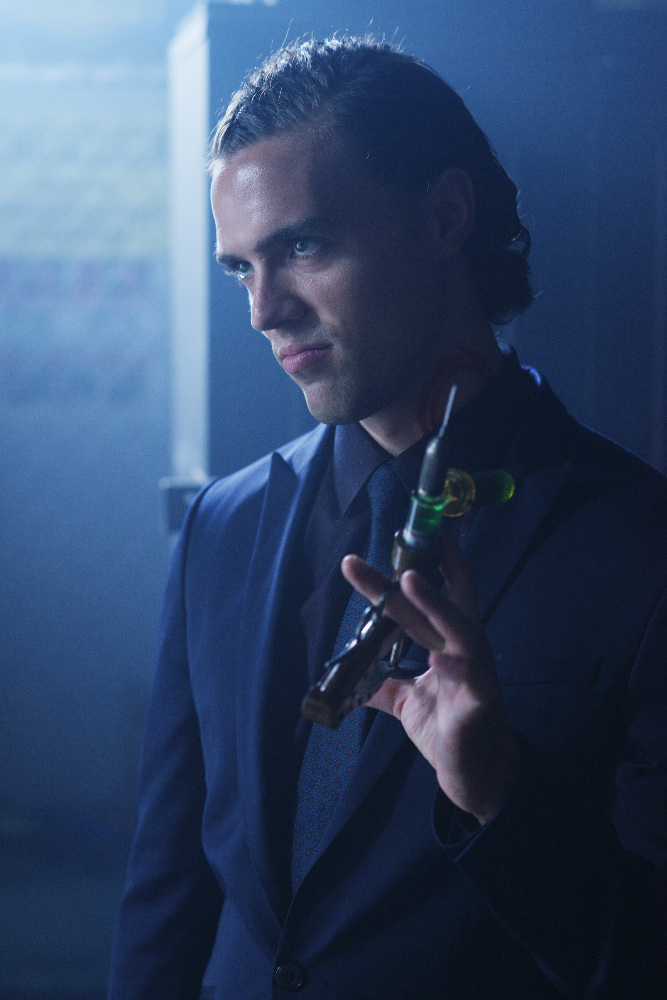 Can Alec & Clary Work Together To Find Valentine? Watch A Sneak Peek Of Tonight’s ‘Shadowhunters’ To Find Out!