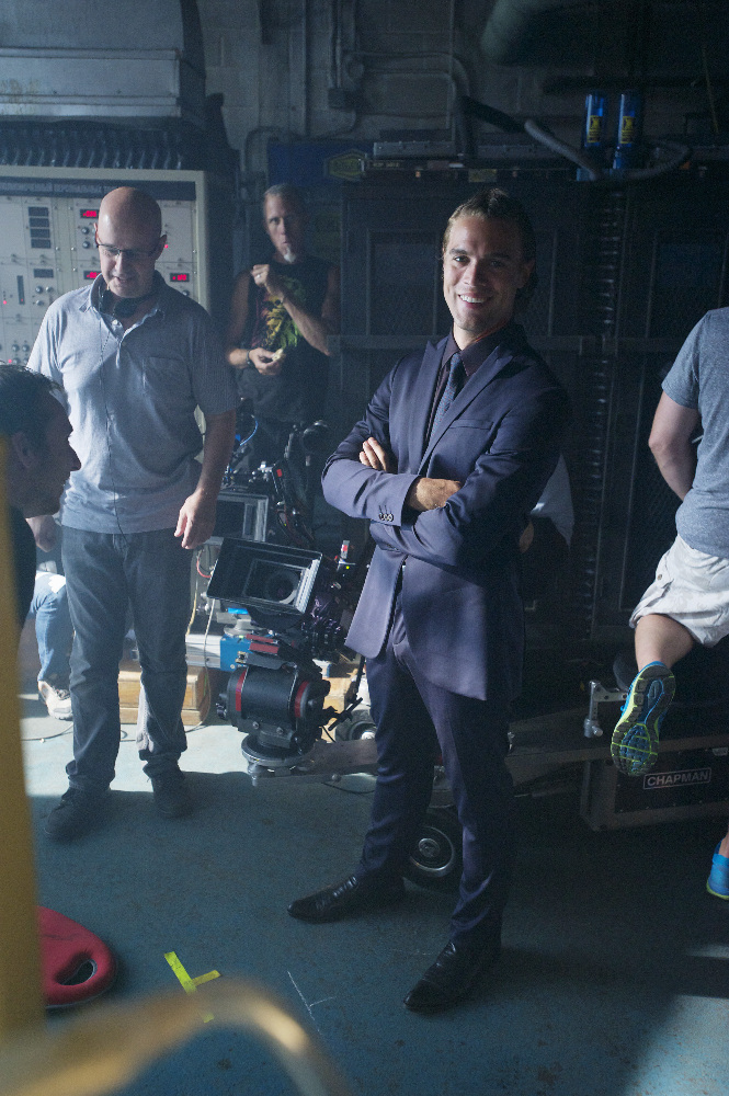 Can Alec & Clary Work Together To Find Valentine? Watch A Sneak Peek Of Tonight’s ‘Shadowhunters’ To Find Out!