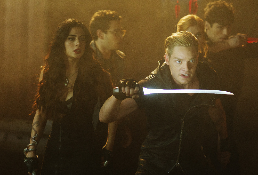 Can Alec & Clary Work Together To Find Valentine? Watch A Sneak Peek Of Tonight’s ‘Shadowhunters’ To Find Out!