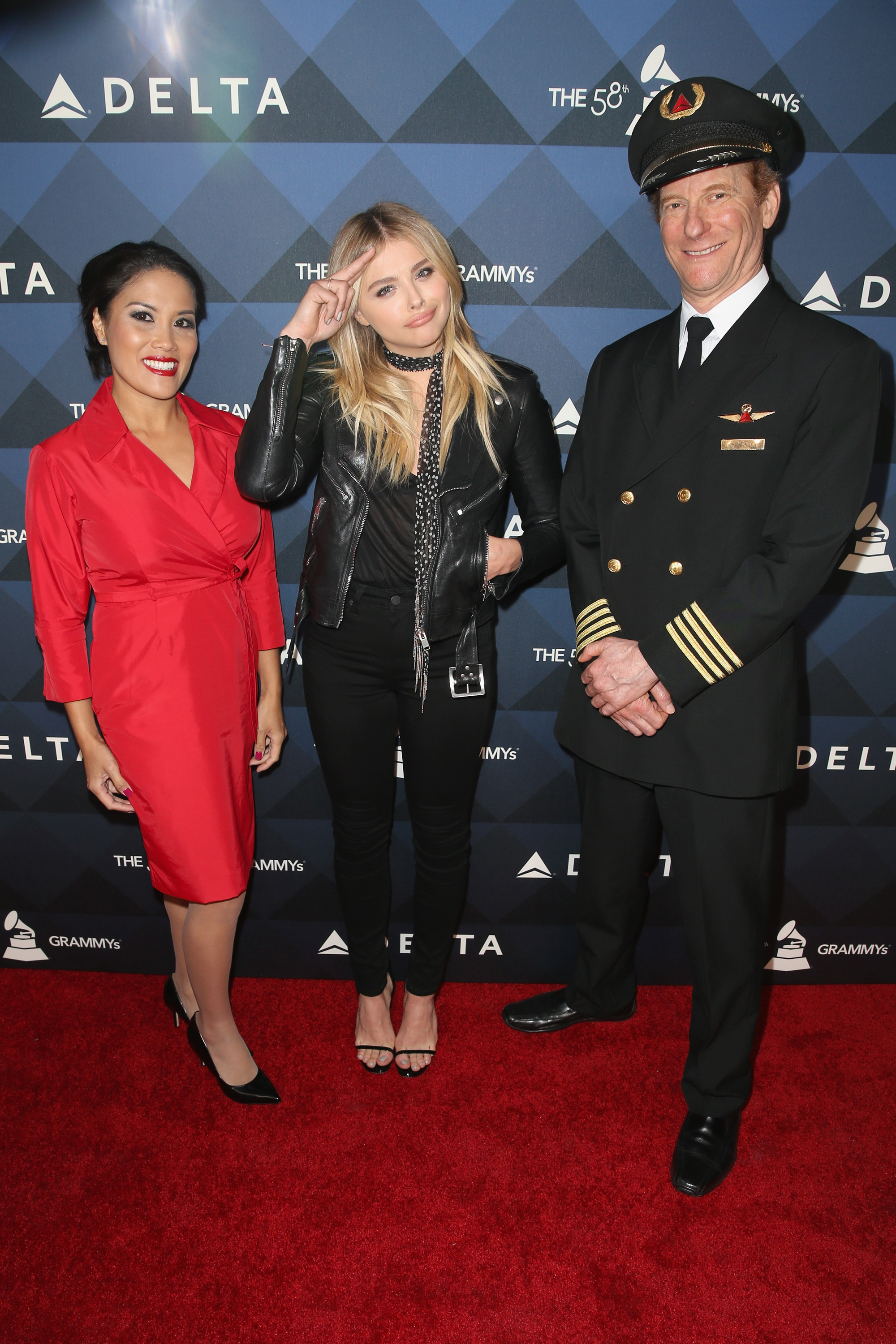 Victoria Justice, Chloe Moretz, Ariel Winter + More Kick Off GRAMMY Weekend with Delta Airlines