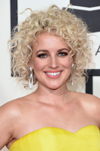 58th Annual GRAMMY Awards – Red Carpet Arrivals