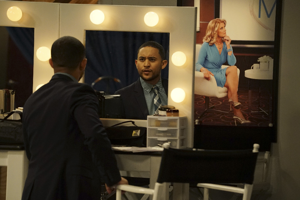 Ben Tries To Help Tucker Get His Dignity Back Tonight On “Baby Daddy” – Watch A Sneak Peek!