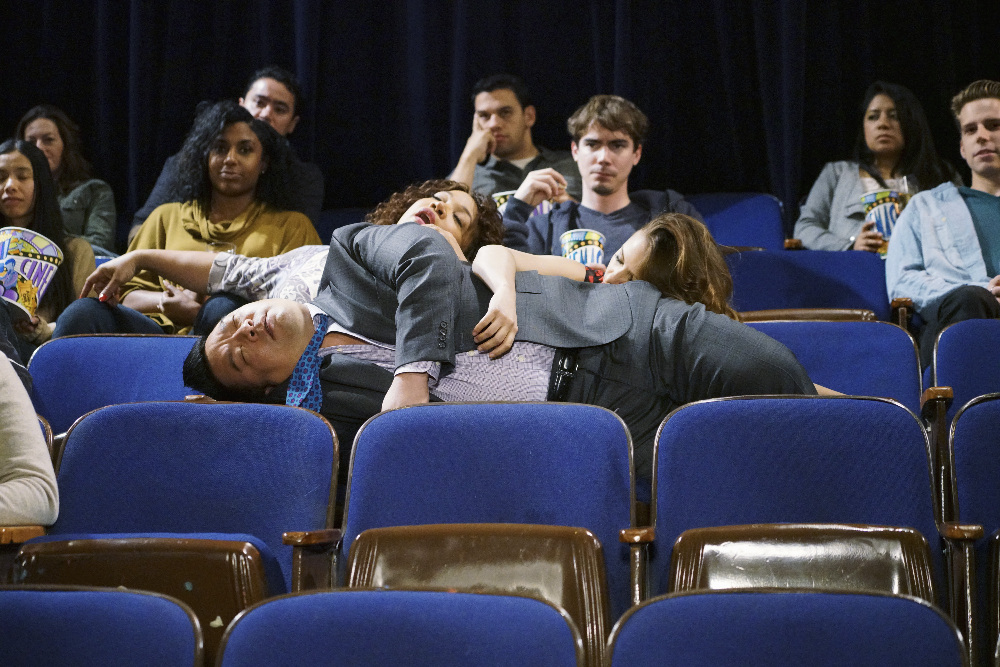 Gabi & Josh Meet The Parents on Tonight’s “Young & Hungry” – Watch A Sneak Peek!