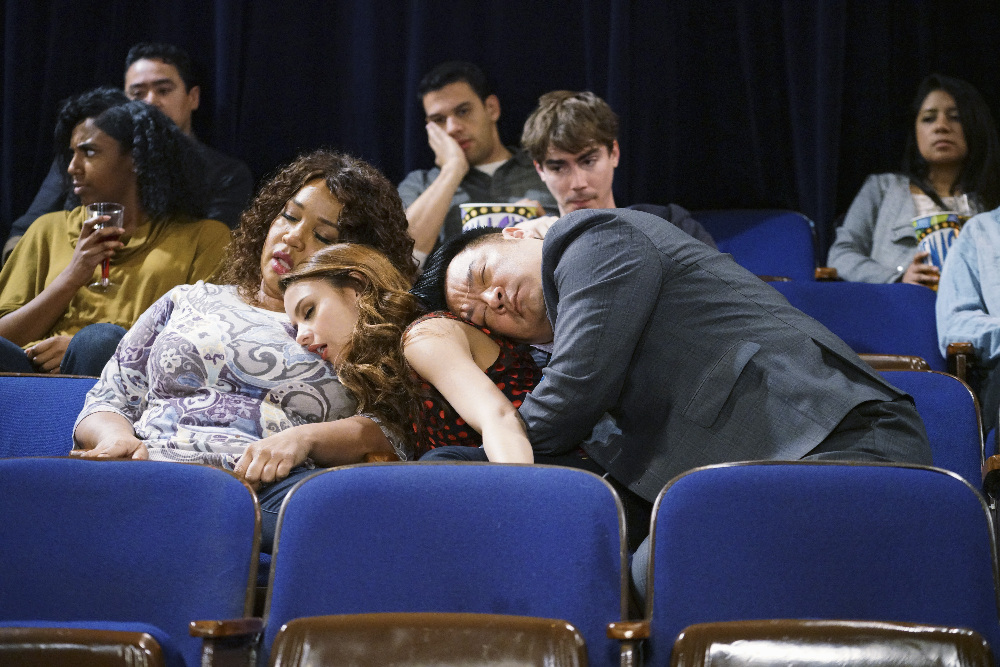 Gabi & Josh Meet The Parents on Tonight’s “Young & Hungry” – Watch A Sneak Peek!