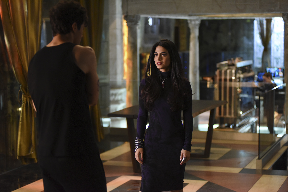 New Alliances Must Be Formed Tonight On “Shadowhunters” – Get The Details Here!