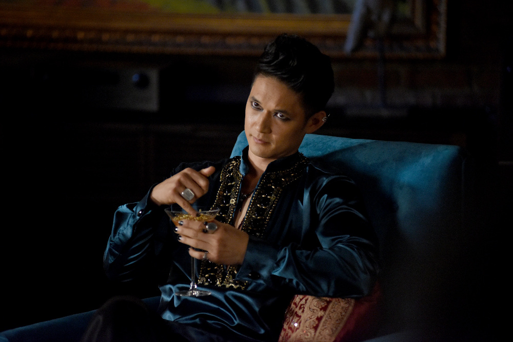 A New Ally Helps Clary & Jace Tonight On “Shadowhunters” – Watch A Sneak Peek!