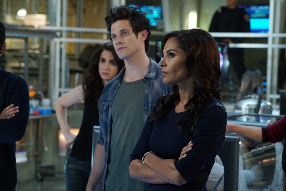 The Stitchers Program Kicks Off Version 2.0 Tonight On The Season Premiere Of “Stitchers” – Watch A Sneak Peek!