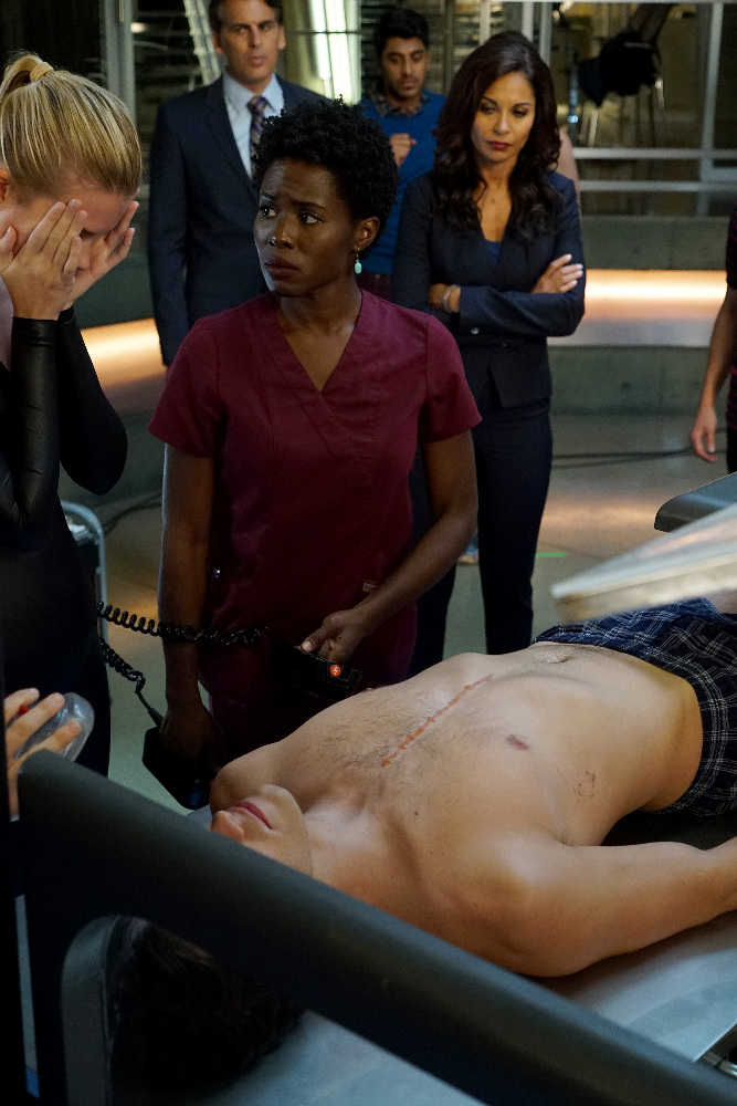 The Stitchers Program Kicks Off Version 2.0 Tonight On The Season Premiere Of “Stitchers” – Watch A Sneak Peek!