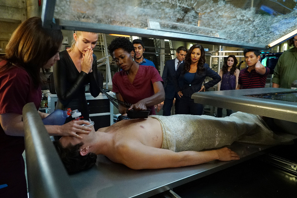 The Stitchers Program Kicks Off Version 2.0 Tonight On The Season Premiere Of “Stitchers” – Watch A Sneak Peek!