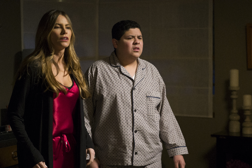 Cam’s Sister Is Back And Driving Mitchell Insane On Tonight’s “Modern Family” – Get The Details Here!