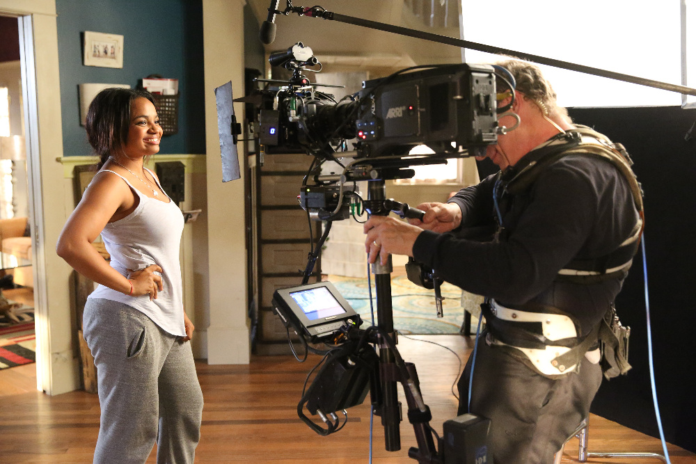 Someone Suffers A Relapse On Tonight’s Season Finale Of “Recovery Road” – Watch A Sneak Peek!