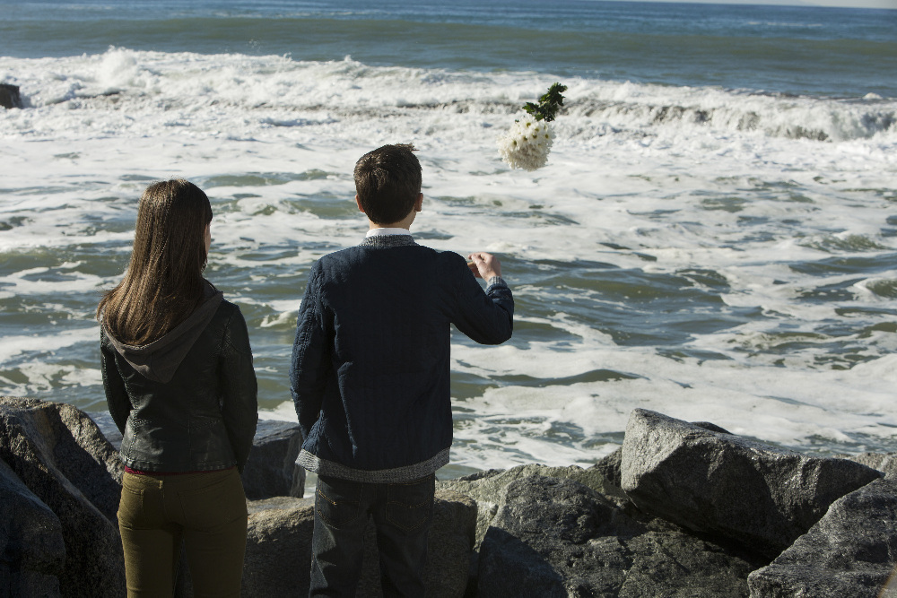 Tragedy Rocks The Adams Foster Family Tonight On The Season Finale Of “The Fosters” – Watch A Sneak Peek!
