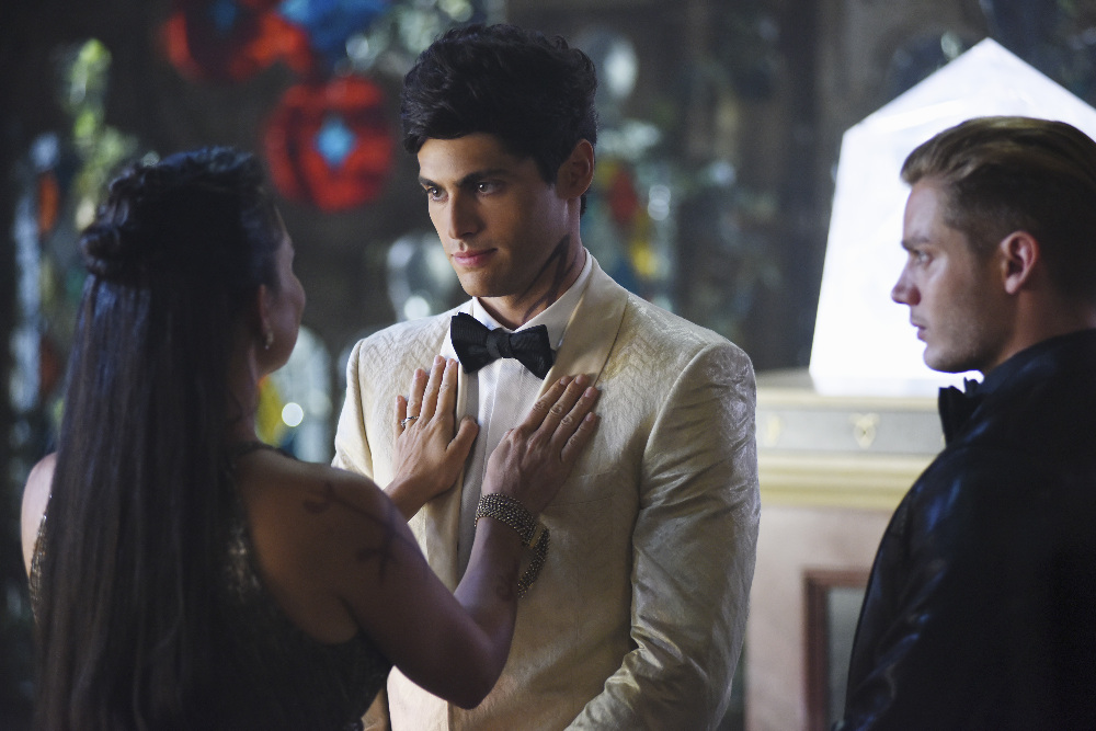 Wedding Bells Are Ringing On Tonight’s “Shadowhunters” – Watch A Sneak Peek!