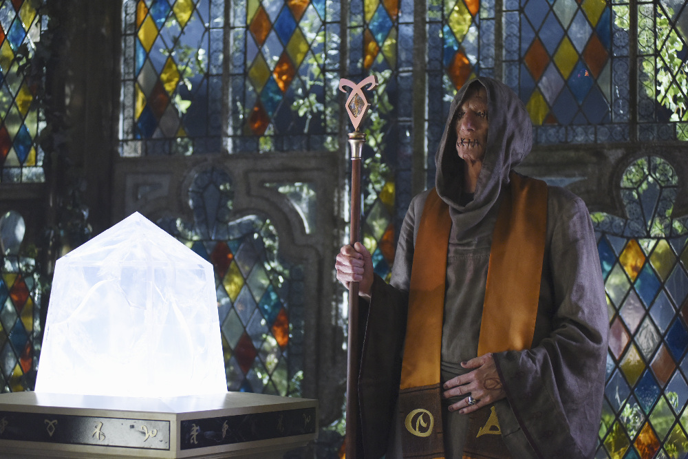 Wedding Bells Are Ringing On Tonight’s “Shadowhunters” – Watch A Sneak Peek!