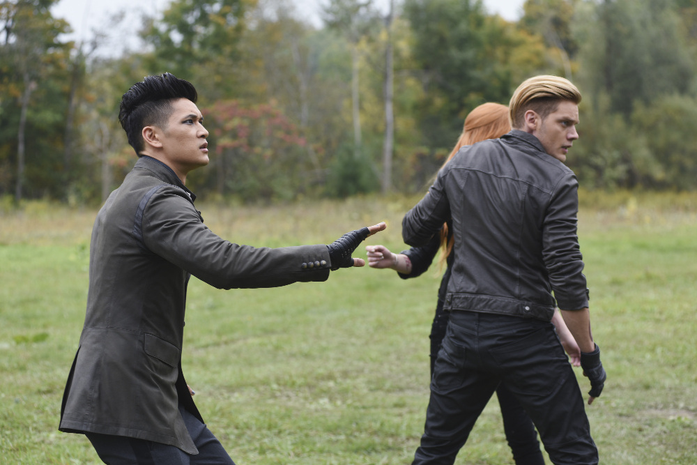 Wedding Bells Are Ringing On Tonight’s “Shadowhunters” – Watch A Sneak Peek!