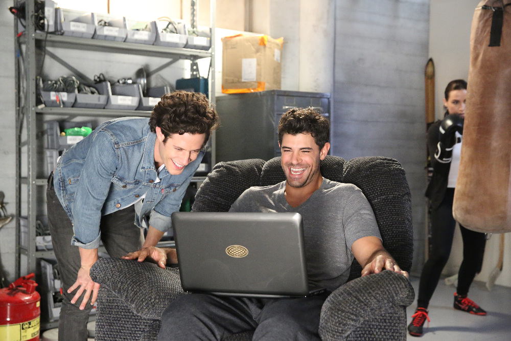 Kirsten Meets Her Match Tonight On “Stitchers” – Watch A Sneak Peek!